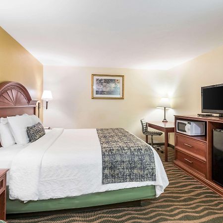 Cadiz Rodeway Inn מראה חיצוני תמונה