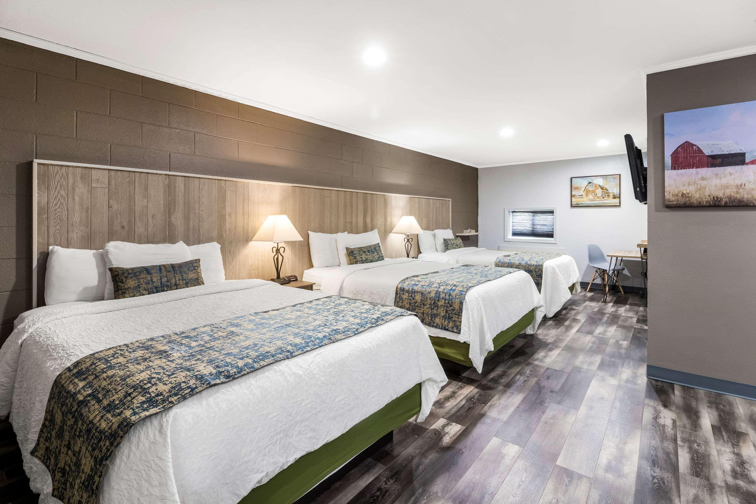 Cadiz Rodeway Inn מראה חיצוני תמונה
