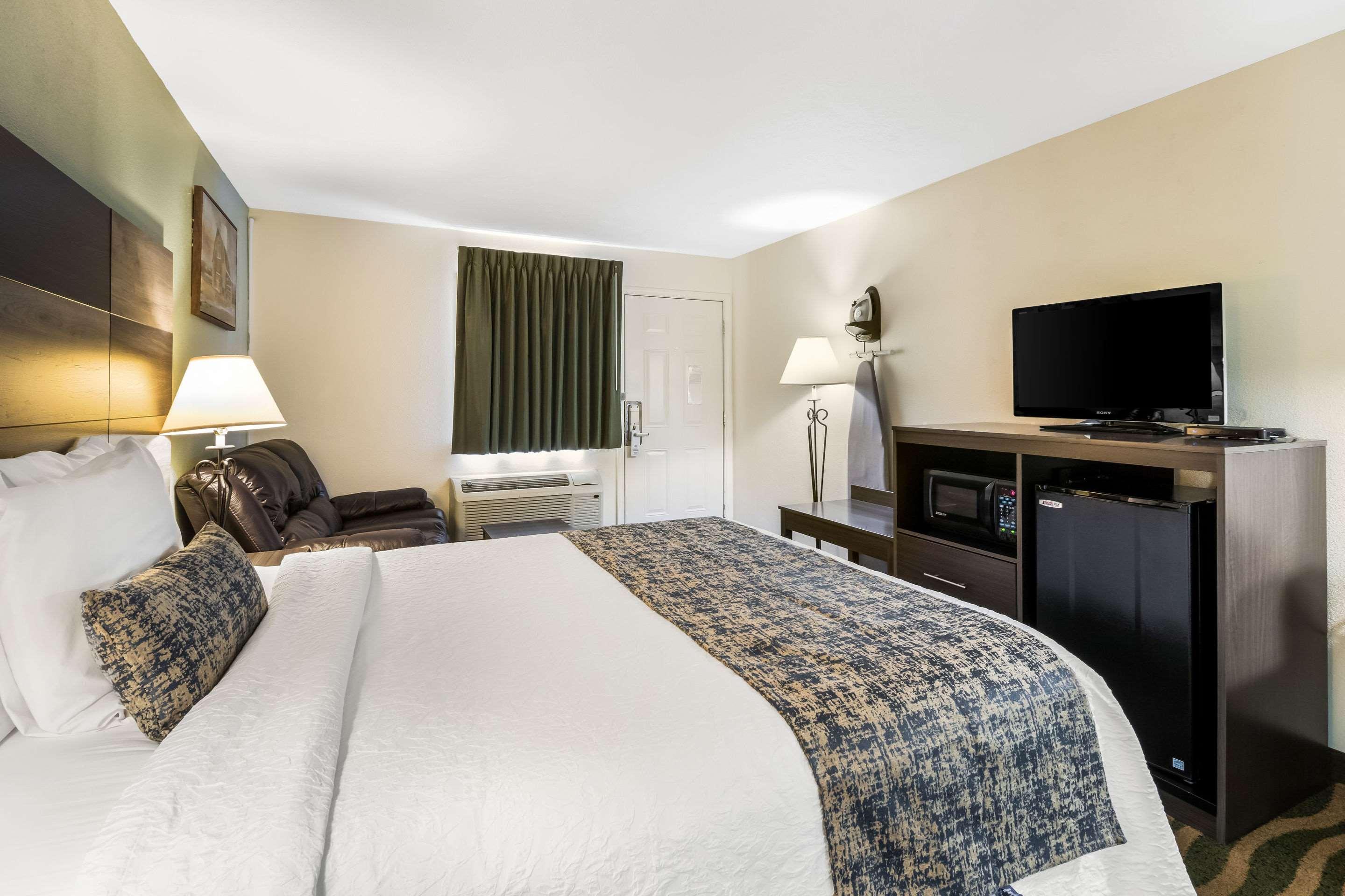 Cadiz Rodeway Inn מראה חיצוני תמונה